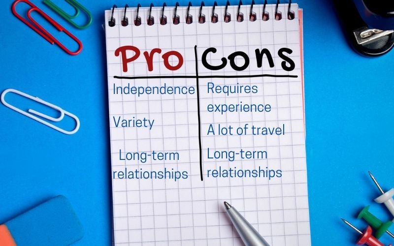 List of pros and cons for field sales reps