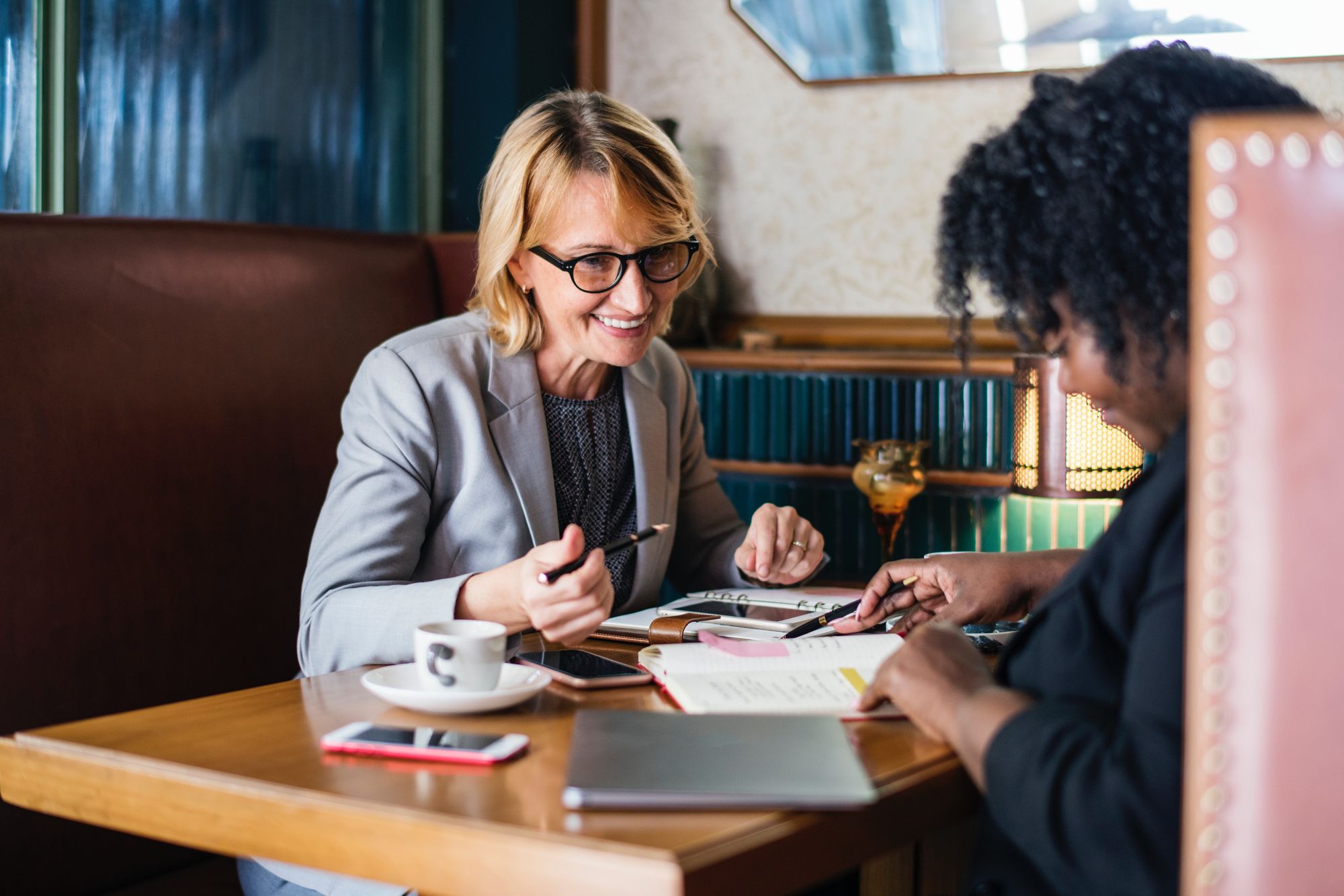 Step-by-Step Guide: How to Hold Your Sales Team Accountable