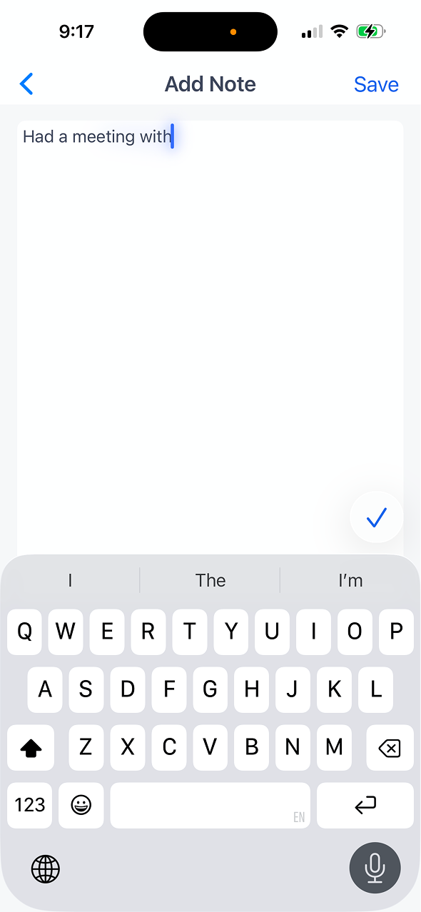 Voice-to-text notes interface with transcription